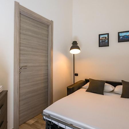 Palazzo Mormando - Modern Apartment Napoli Ngoại thất bức ảnh